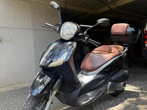 PIAGGIO BEVERLY 300 